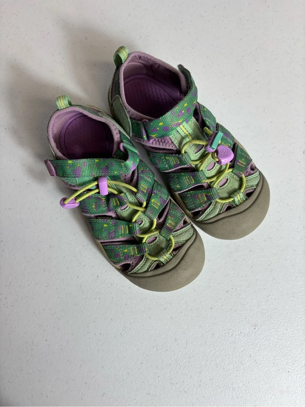Keen Newport H2 Waterproof Hiking Sandals Purple and Green Youth Size 2